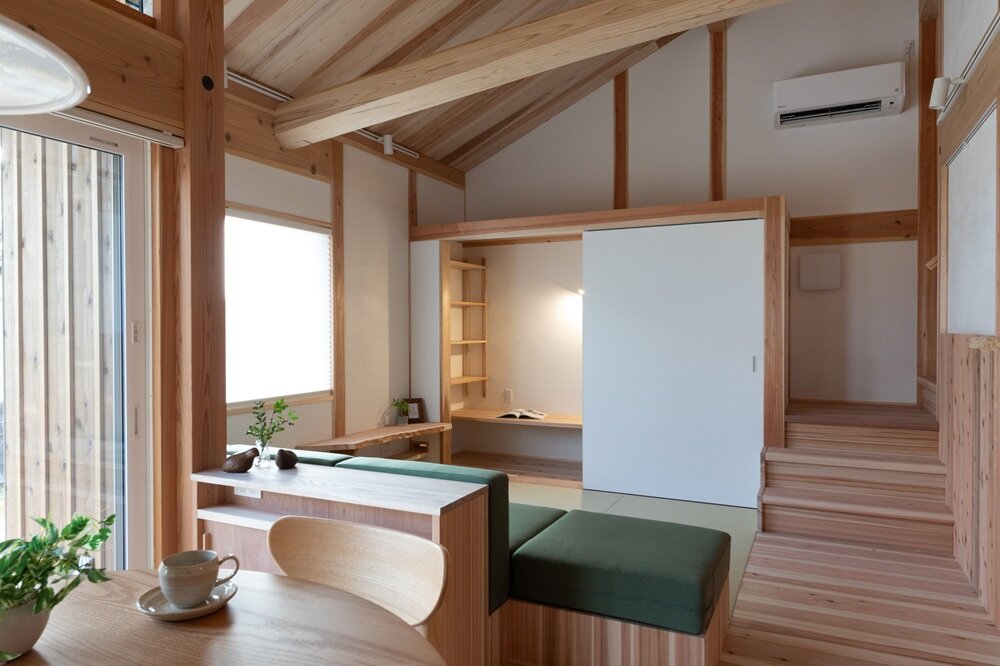 『ばんざいや』